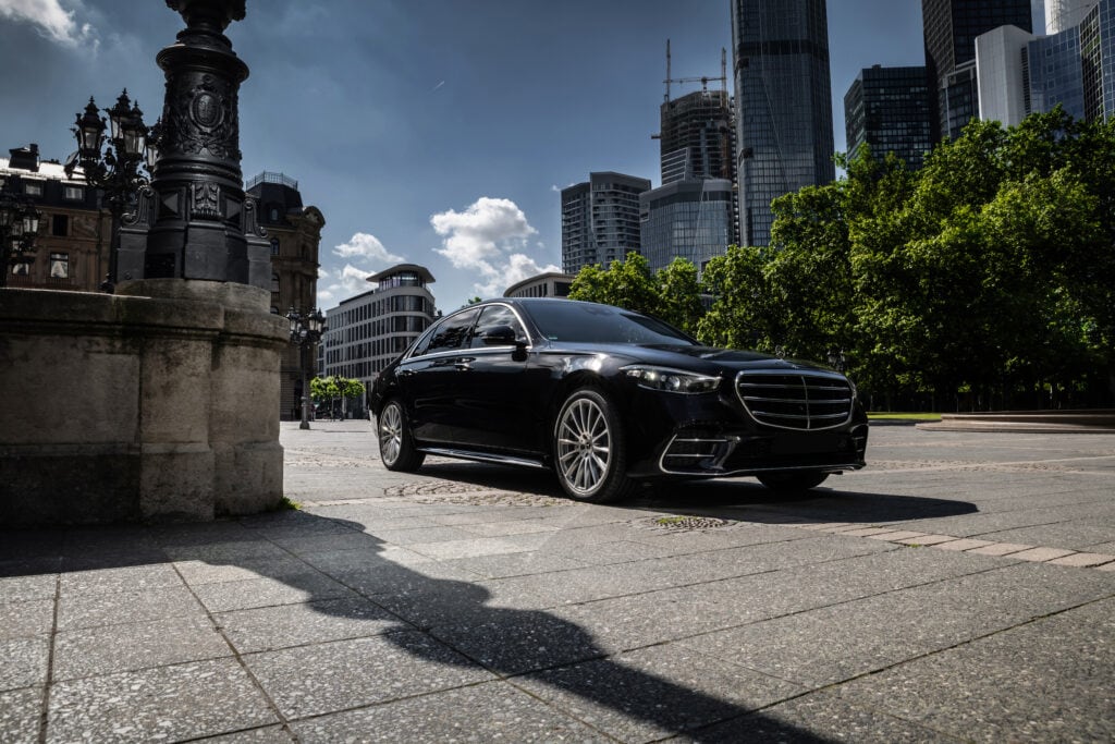 Mercedes S-Klasse für Artists und Management – BEA Limousines Frankfurt