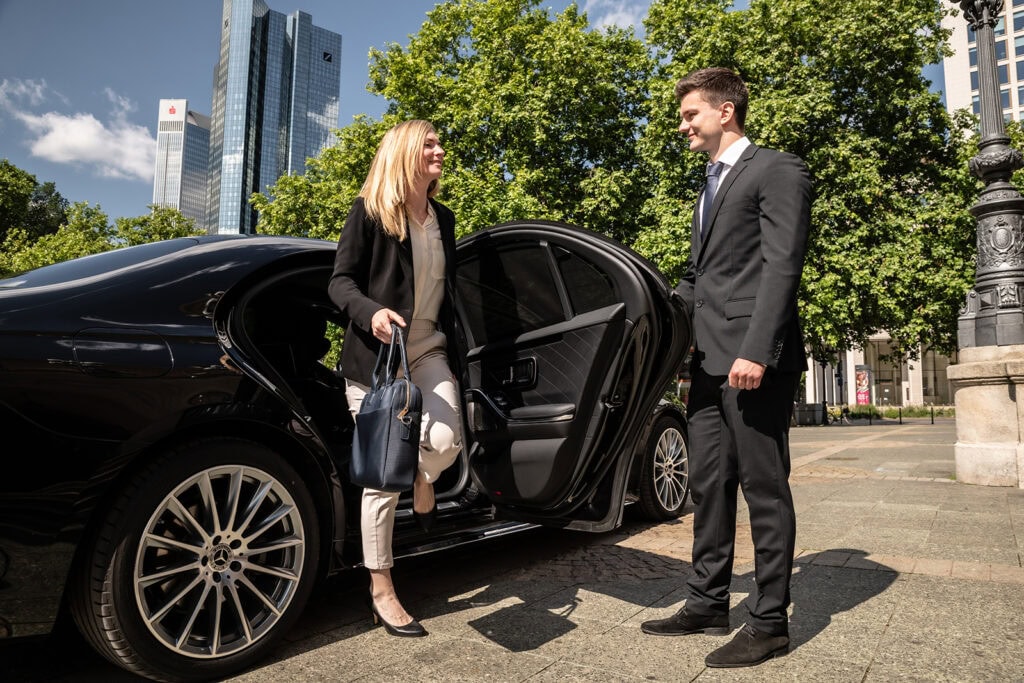 Limousinenservice Frankfurt buchen: So einfach buchen Sie Ihren Limousinenservice in Frankfurt